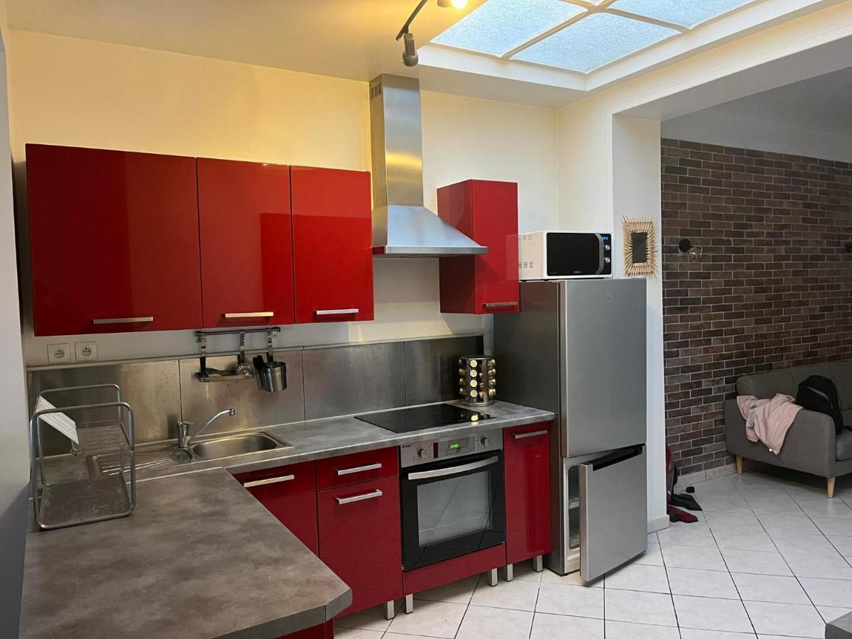 La Brique Rouge - Maison 66 M2 Avec 2 Chambres Lille Exterior photo