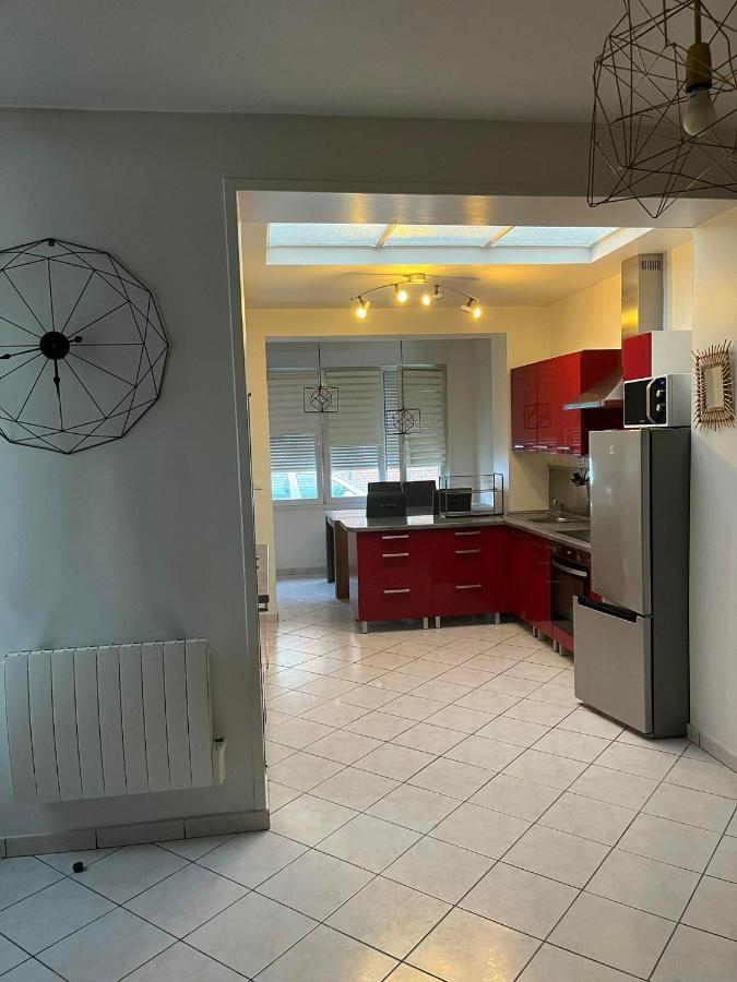 La Brique Rouge - Maison 66 M2 Avec 2 Chambres Lille Exterior photo